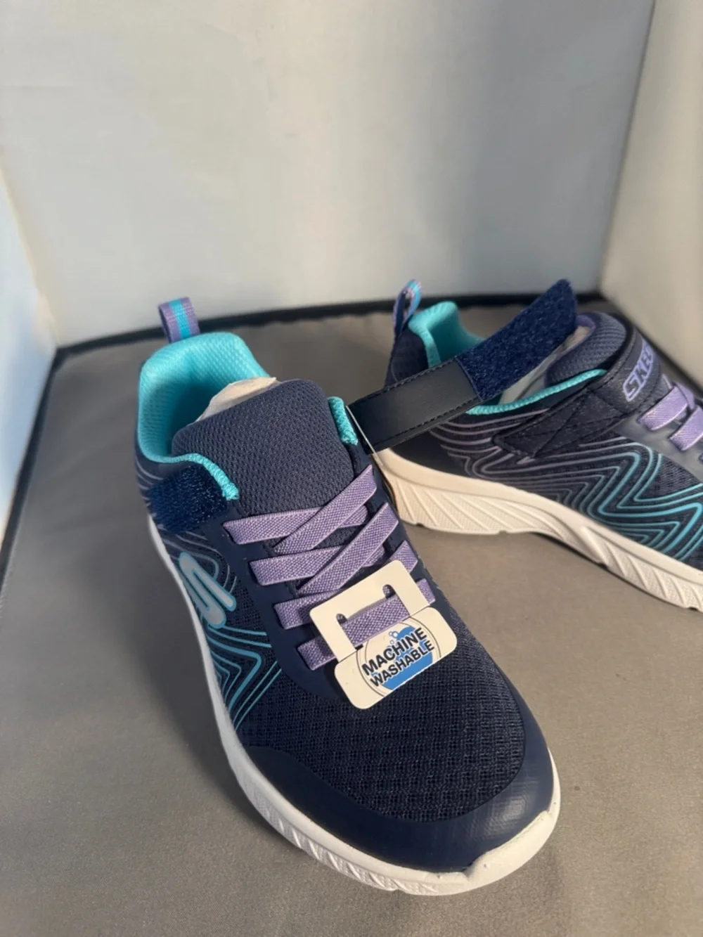 Skechers Kids Navy & Teal‎ Athletic Sneakers new inbox.